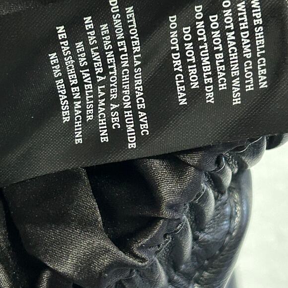 NEW Free People x BlankNYC Bold Blend Faux Leather Crop Puffer Bomber Jacket XS - Picture 11 of 11